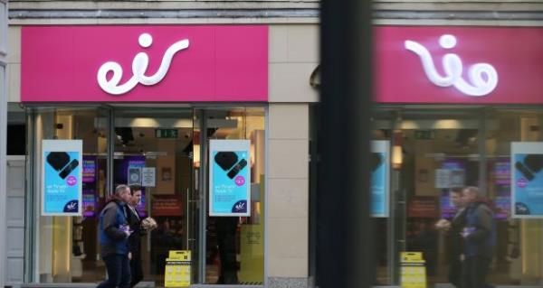 The Eir flaw affects iPhone users, even if they have up to date security settings on their phone. Photograph: Nick Bradshaw 