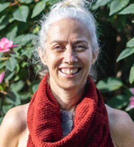 Amy Zanne. Image credit: Evan Garcia, University of Miami