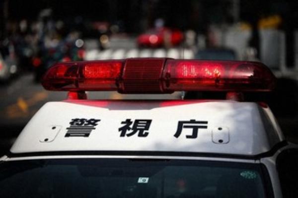 另外2人因在东京外发现烧焦的尸体而被捕