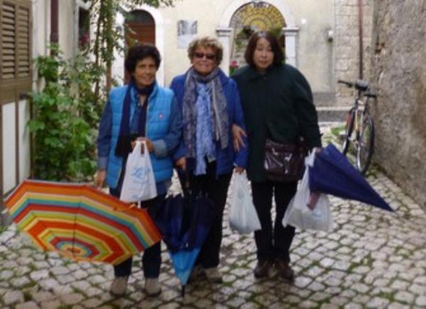 意大利作家小时候被关押在日本二战集中营，她的翻译知道(第4章)