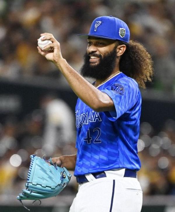 棒球：Andre Jackson将DeNA推向日本系列c的边缘