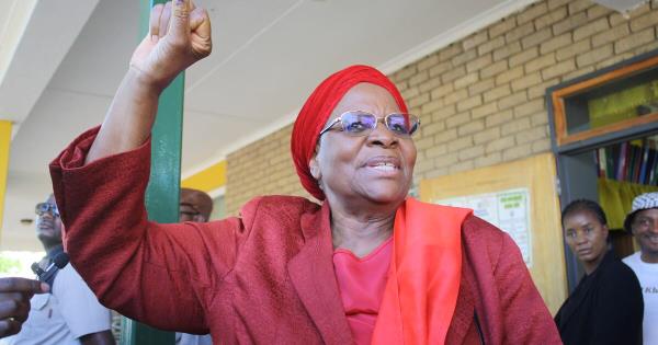 纳米比亚投票，可能会有第一位女性领导人但是选举的混乱已经动摇了这个地区