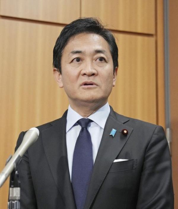 日本颇具影响力的反对党领袖因此事被停职