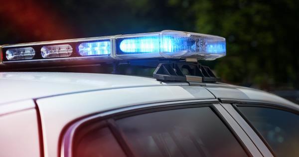 “我还在刺痛”：一名男子以几英寸之差避开了失控的汽车