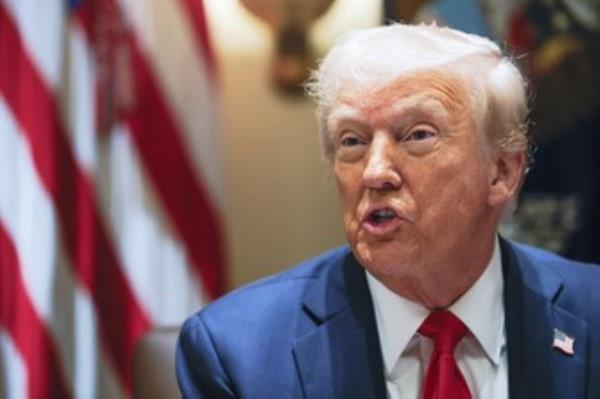 特朗普称将在“未来几天”宣布汽车关税