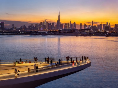 迪拜房产资讯：迪拜房市2025年8月交易突破996亿rmb