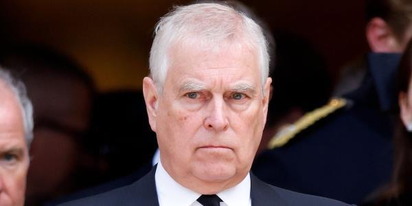 约克居民拍手叫好！安德鲁王子放弃公爵头衔引发全城热议