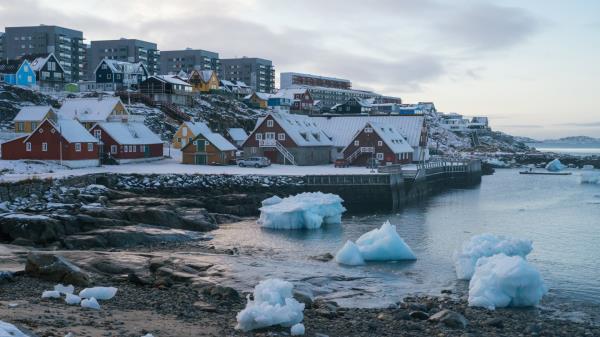 北约多国集结格陵兰岛，白宫紧张会谈后军事部署引关注