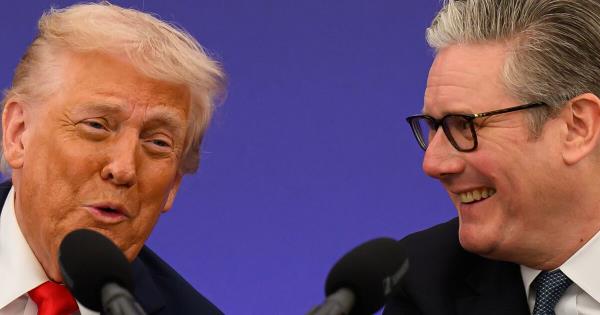 英国首相试图拉拢特朗普，但美国已非昔日盟友