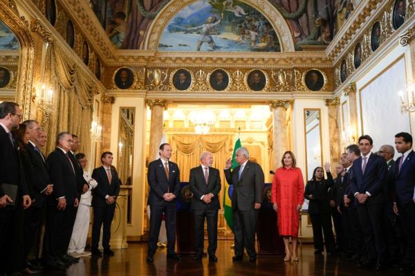 拉美多国领袖齐声呼吁：团结一心，共克政治极化危机！