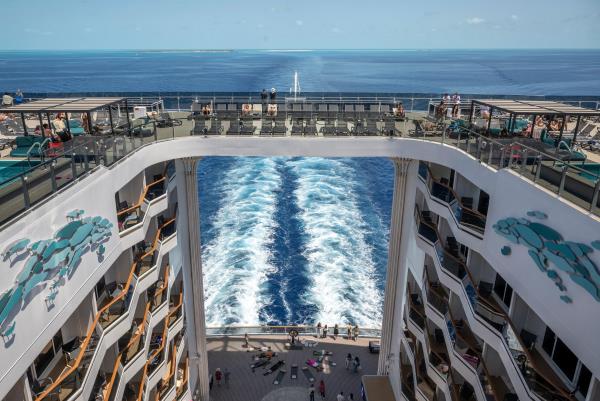 佛罗里达邮轮乘客或将在船上邂逅飘雪奇景