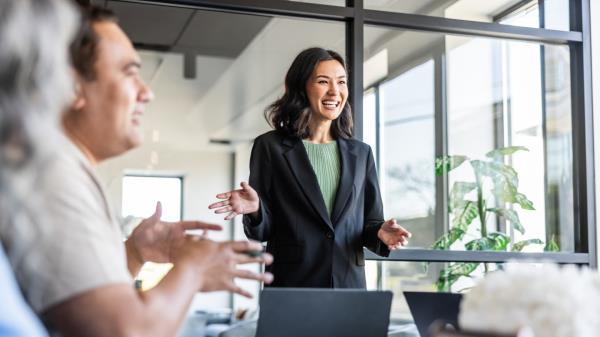 识人读心,掌控体态语言,职场影响力飙升秘籍